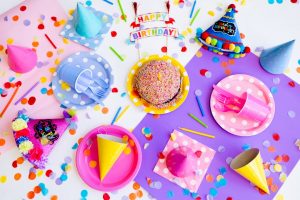 20 idées de thèmes de fêtes anniversaire tendances pour les enfants